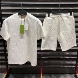 TSHIRT-SHORTS SET